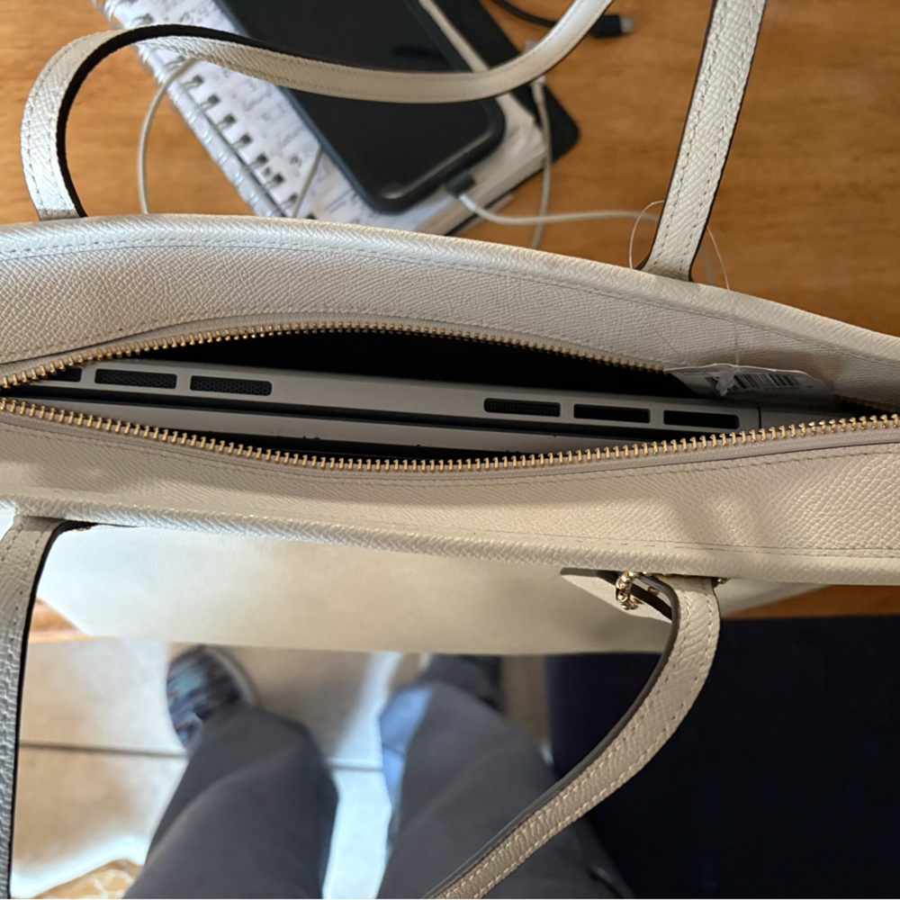 NWT Coach white City zippered Tote Bag - Picture 6 of 6